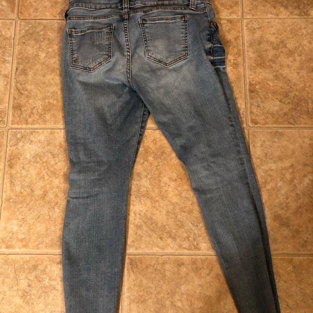 KUT light blue jeans - Picture 3 of 3